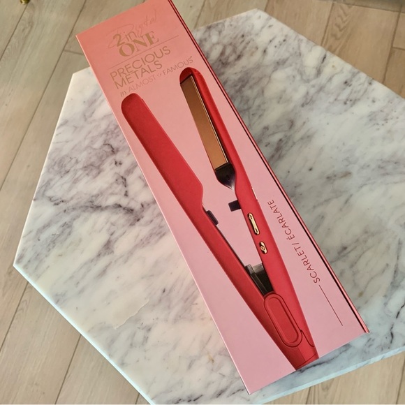Almost Famous Scarlet Red Precious Metals 2-in-1 Hair Straightener Curler Iron - Picture 1 of 11